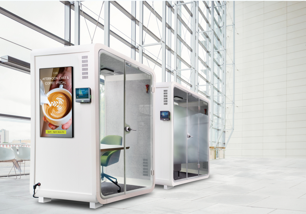 jinnian金年会子公司达擎之智慧行动办公舱，采用PDLC智能调光玻璃设计，透过通电与断电的电流切换，呈现透明与雾面效果，具节能降耗特性并兼顾隐私，确保信息安全